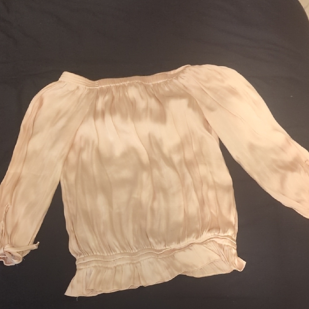 Off-Shoulder Light Pink Blouse